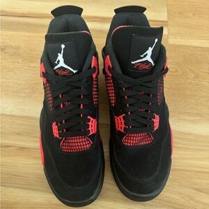 Nike Air Jordan 4 Retro Red Thunder size 11.5